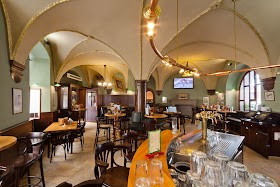 TOP 10 Most Rated restaurants in Praha 1