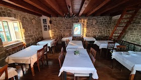 Konoba Ivandica Dvori