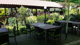 "Pizza Micio" Restaurant