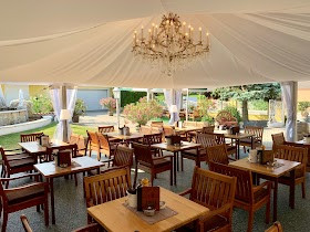 LADICH'S STEAK-HOUSE Parndorf Restaurant - The Original SINCE 1997