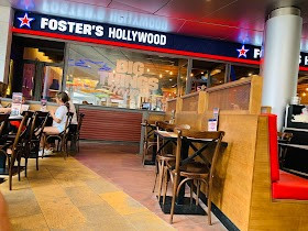 Foster's Hollywood