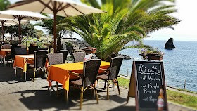 Papa Manuel Lido Restaurant & Pizzaria